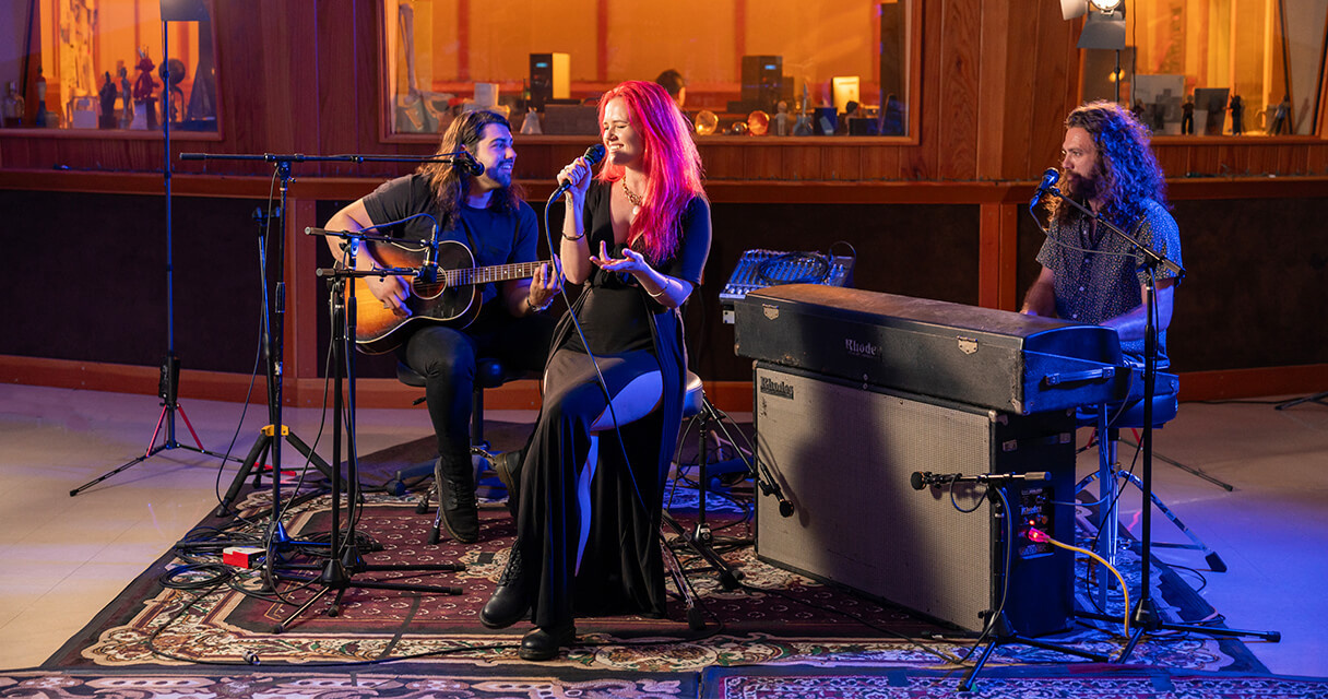 AUDIX Debuts the OMX Series of Handheld Dynamic Mics — Purpose-Built for Different Singers and Gigs 